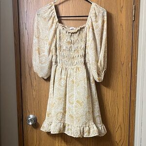 Sienna Sky Gold and Cream dress size S